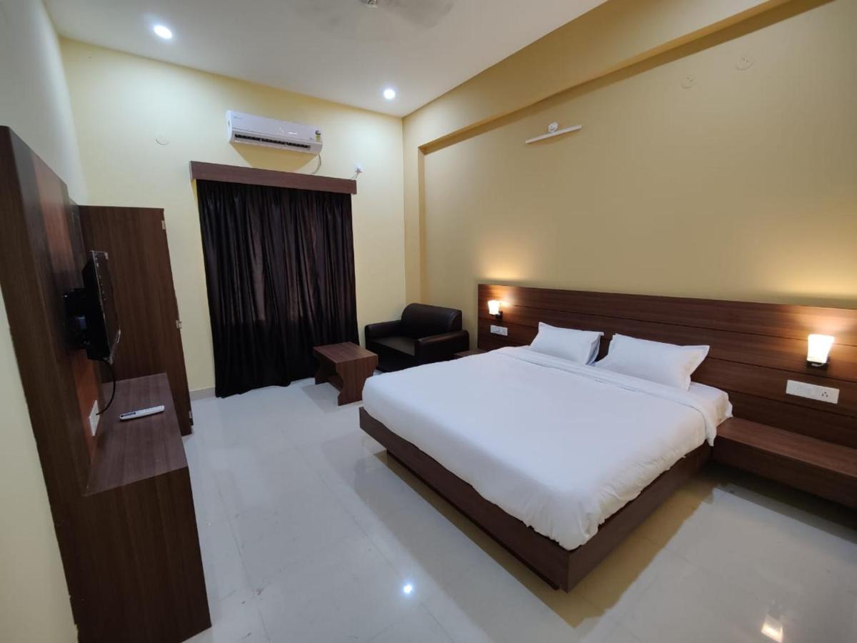 Hr Garden Hotel Deoghar Exterior foto